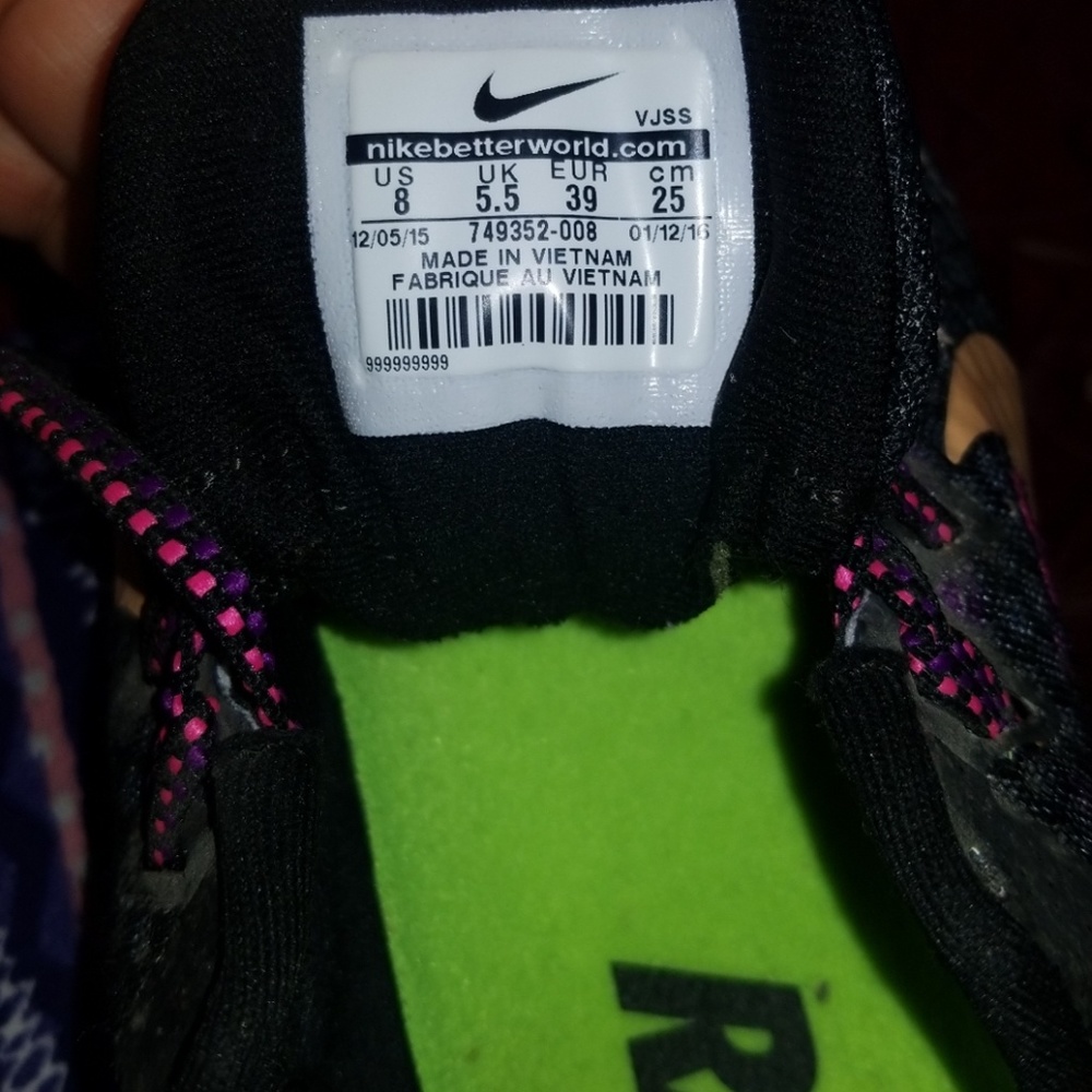 Shoes - Picture 5 of 5